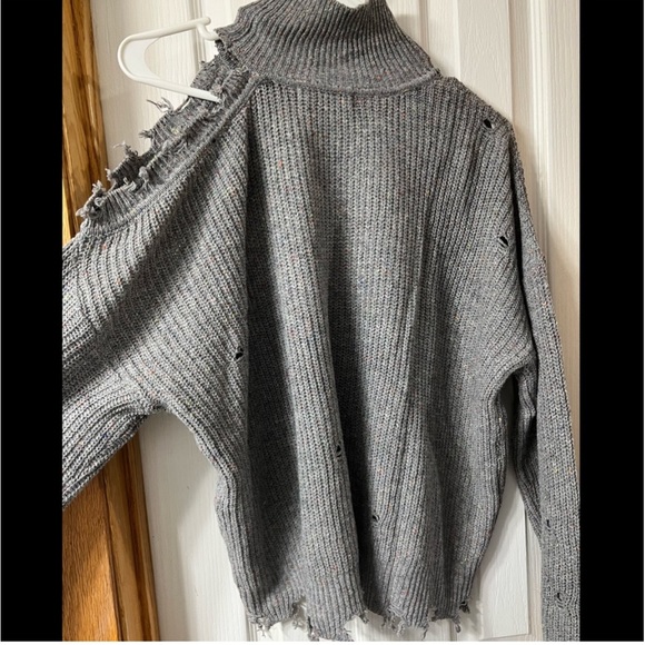 New Distressed and Frayed Sweater - Picture 6 of 12